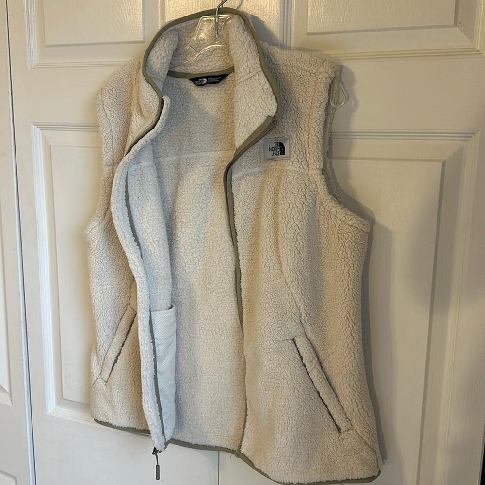 The North Face Vest Sherpa green trim XL